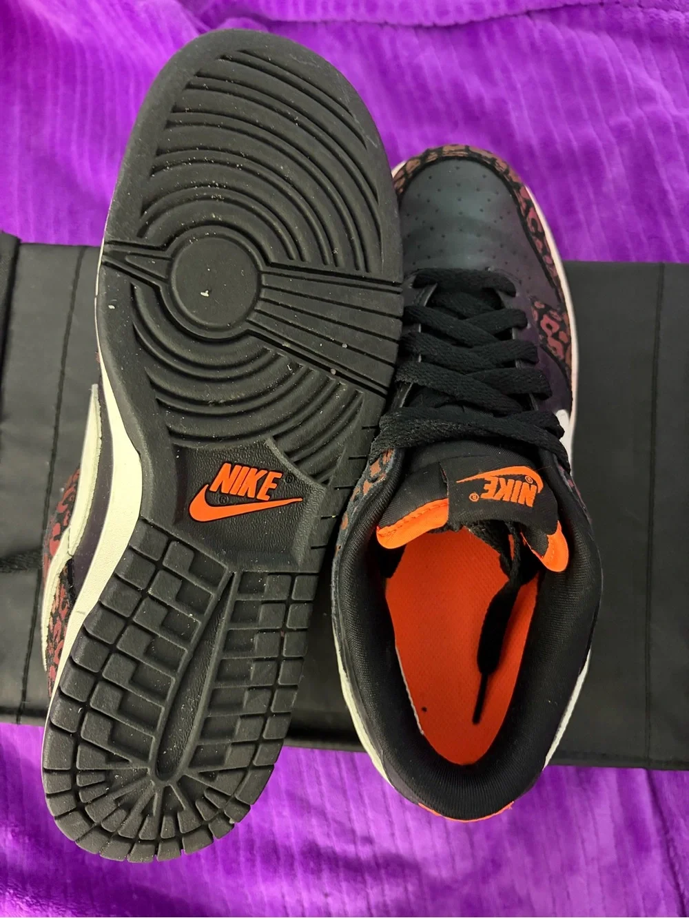 Nike Women’s Low-Top Sneakers in Black with Brown Leopard Accents